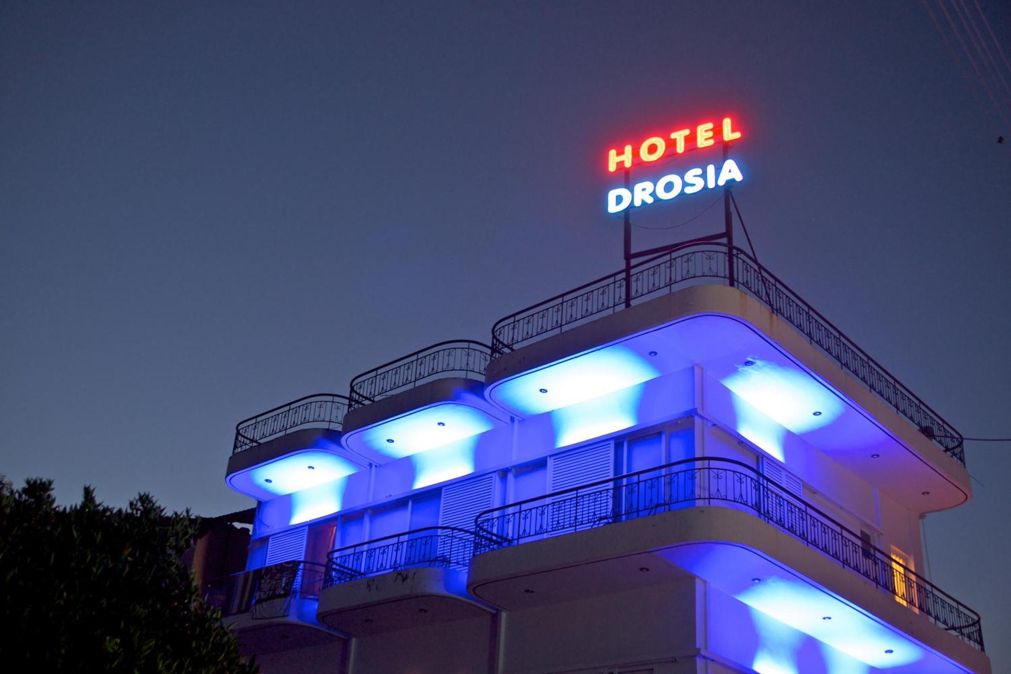 Hotel Drosia Messini Bagian luar foto