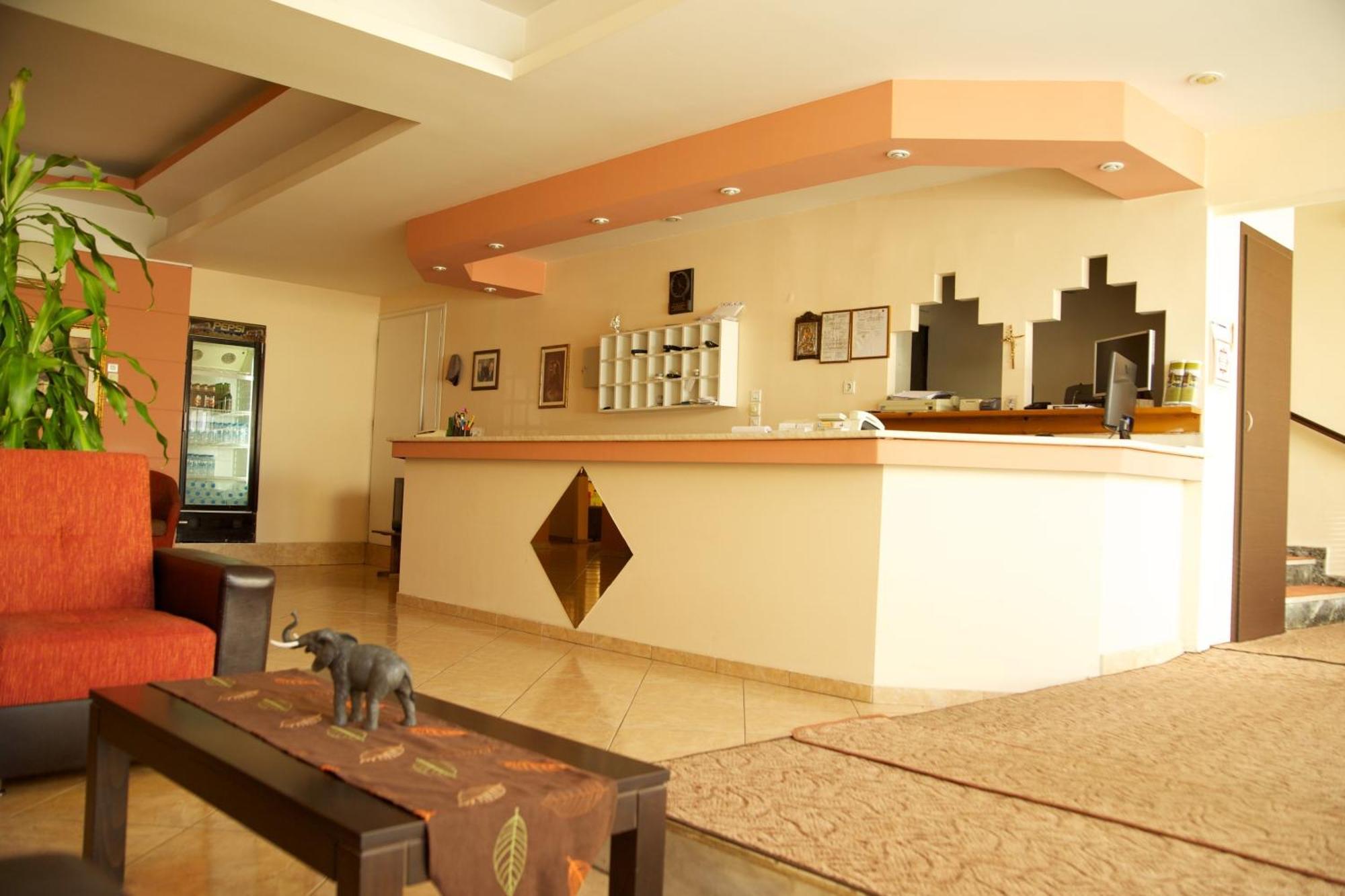 Hotel Drosia Messini Bagian luar foto