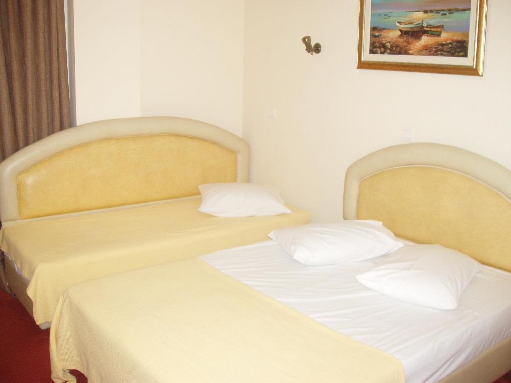 Hotel Drosia Messini Ruang foto