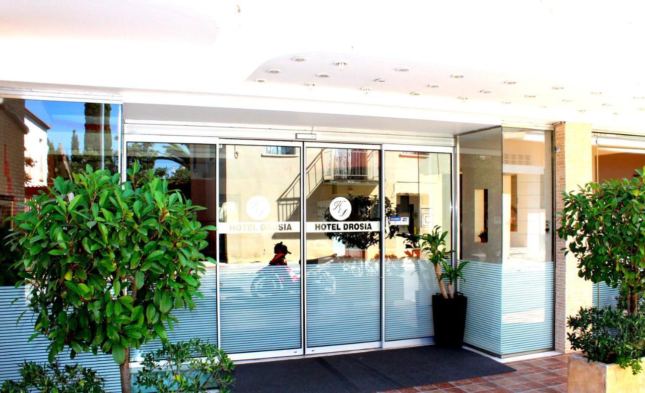 Hotel Drosia Messini Bagian luar foto